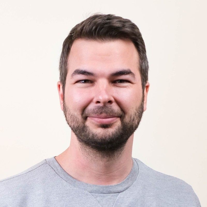 Daniel S. - Founder NALEWO, everdrop